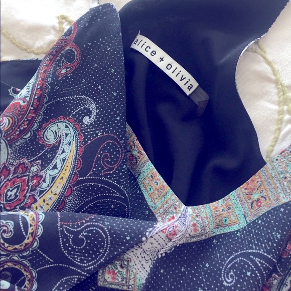 HOST PICK! 🎉 Alice + Olivia dress✨ - Picture 5 of 5